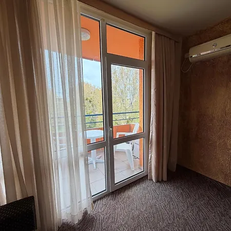 Amaris Hotel